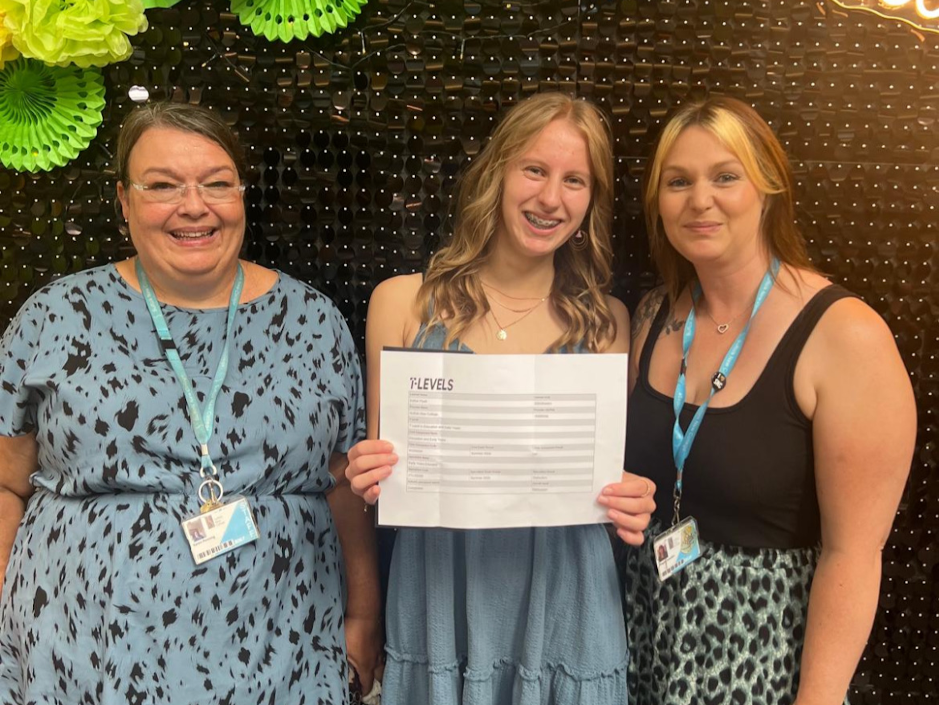 Esther Pyett with teachers Karen Penning and Megan Josselyn